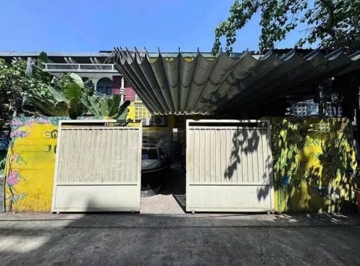 Cho thuê nhà đường Hoàng Văn Thụ quận Phú Nhuận