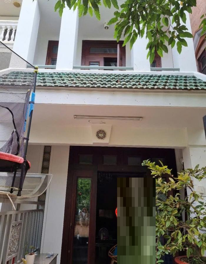 Cho thuê nhà đường Huỳnh Lan Khanh quận Tân Bình
