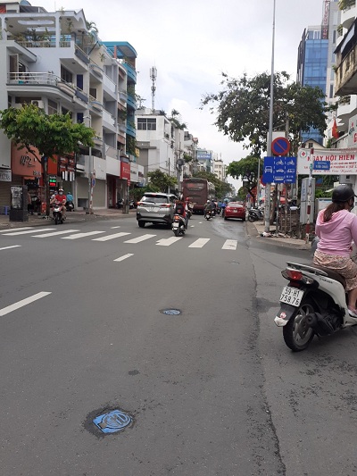 Cho thuê nhà đường Nguyễn Đình Chiểu quận 3