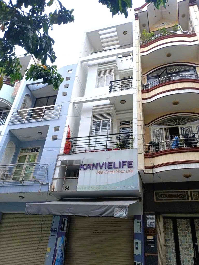 Cho thuê nhà đường Nguyễn Hữu Cảnh, nhà hẻm xe hơi quận Bình Thạnh