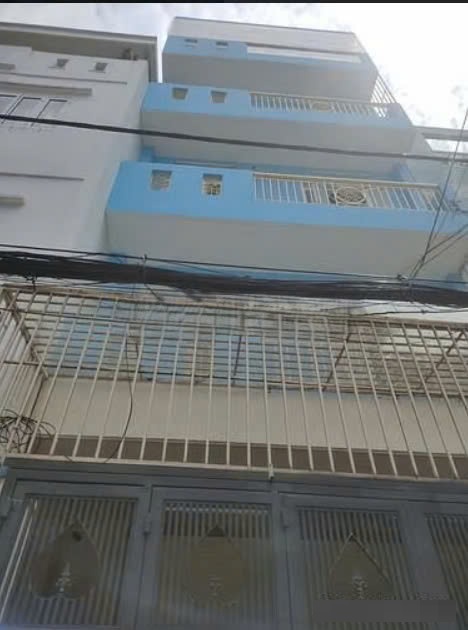 Cho thuê nhà đường Nguyễn Tri Phương Quận 10