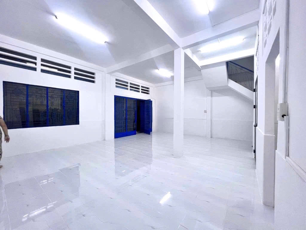Cho thuê nhà đường Phan Đăng Lưu quận Phú Nhuận
