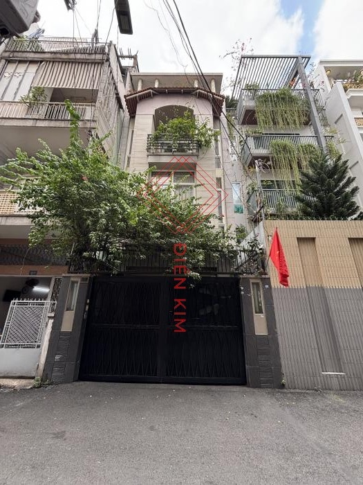 Cho thuê nhà đường Trần Đình Xu Quận 1