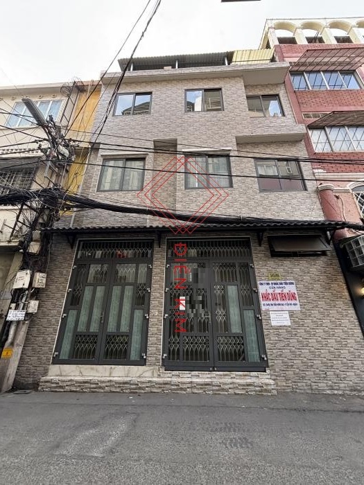 Cho thuê nhà đường Trần Hưng Đạo Quận 1