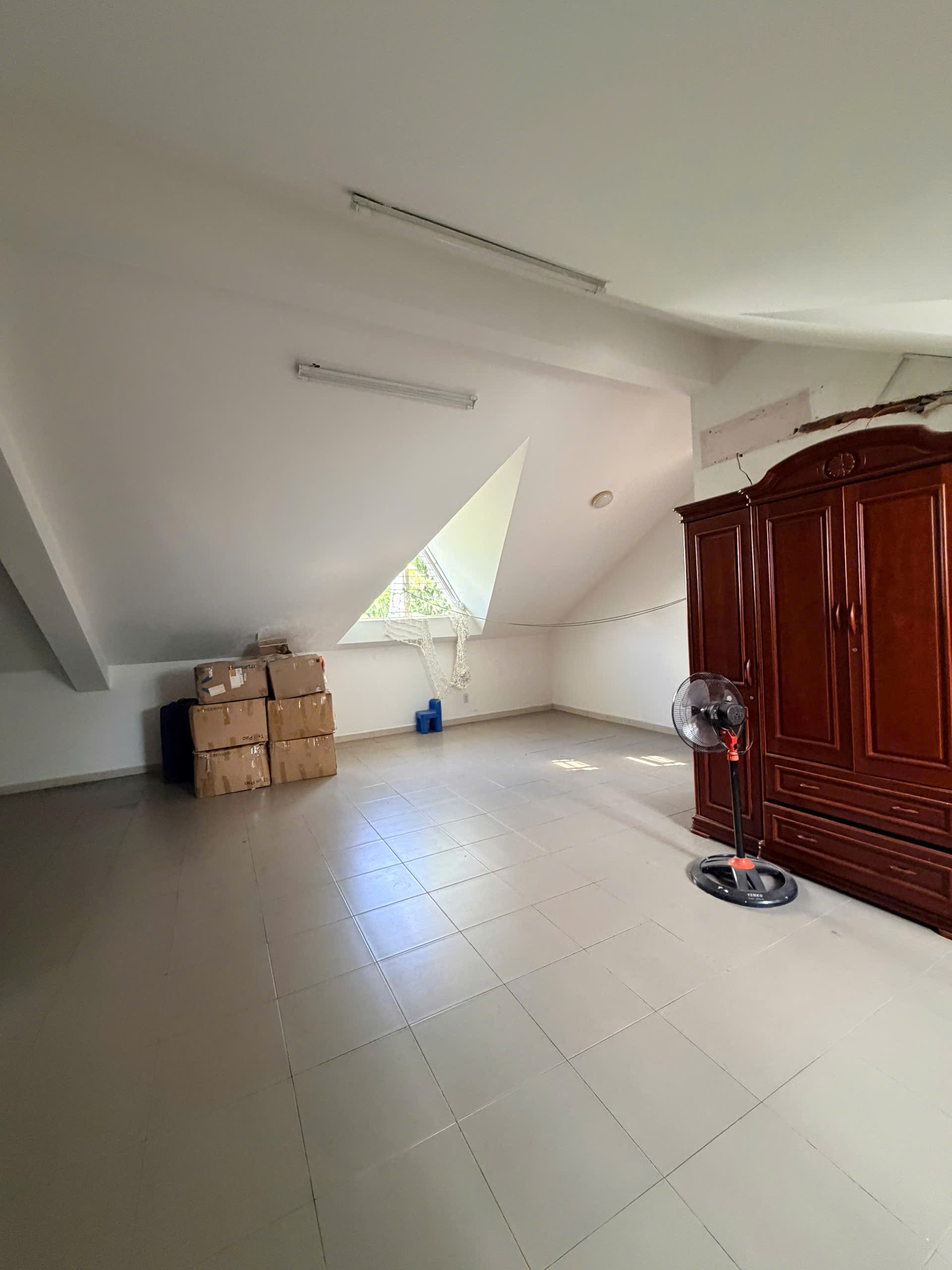 Cho thuê nhà đường Xuân Thủy P. Thảo Điền Quận 2