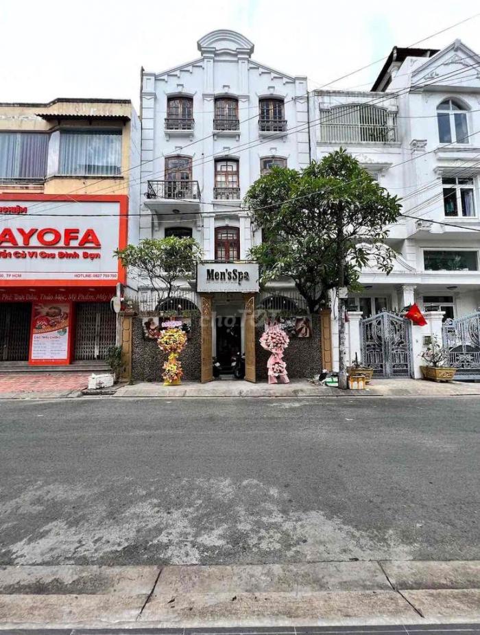 Cho thuê nhà hẻm xe hơi đường Ba Tháng Hai quận 10