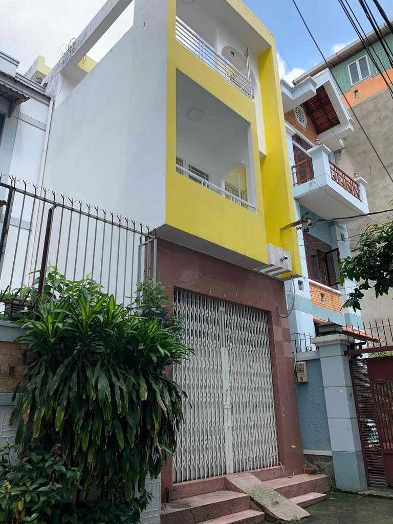 Cho thuê nhà hẻm xe hơi quận Phú Nhuận, nhà chính chủ đường Nguyễn Công Hoan