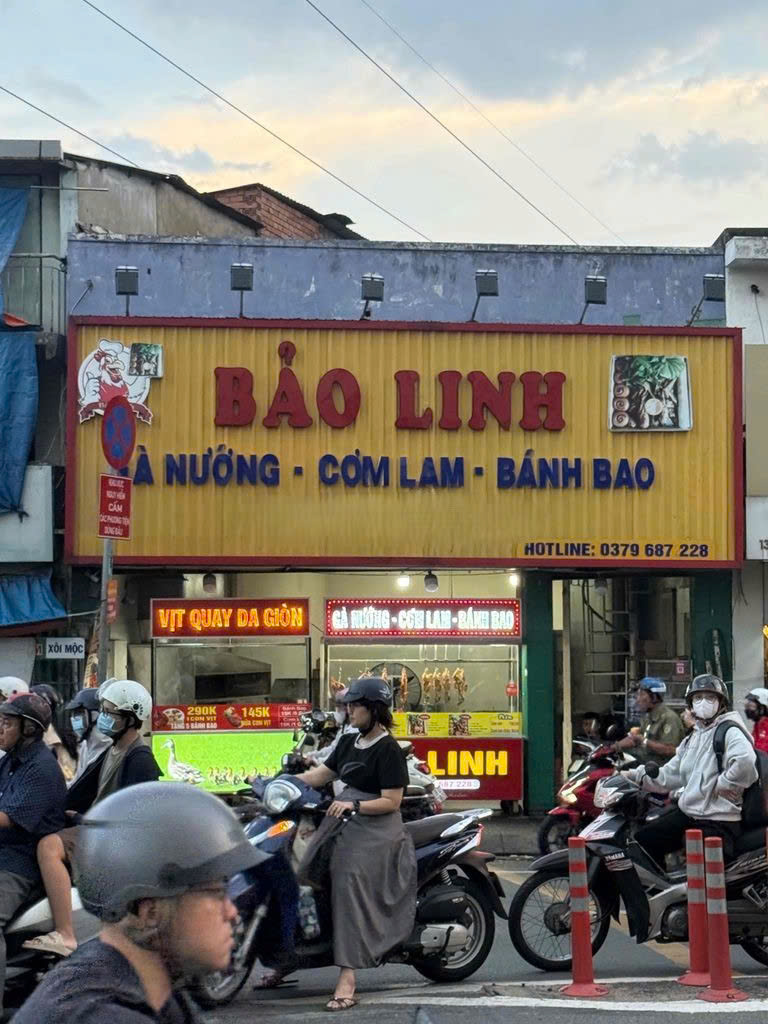Cho thuê nhà mặt tiền 131 Hoàng Văn Thụ quận Phú Nhuận