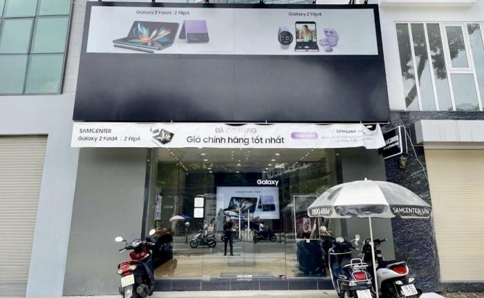 Cho thuê nhà mặt tiền đường CMT8 Quận 1