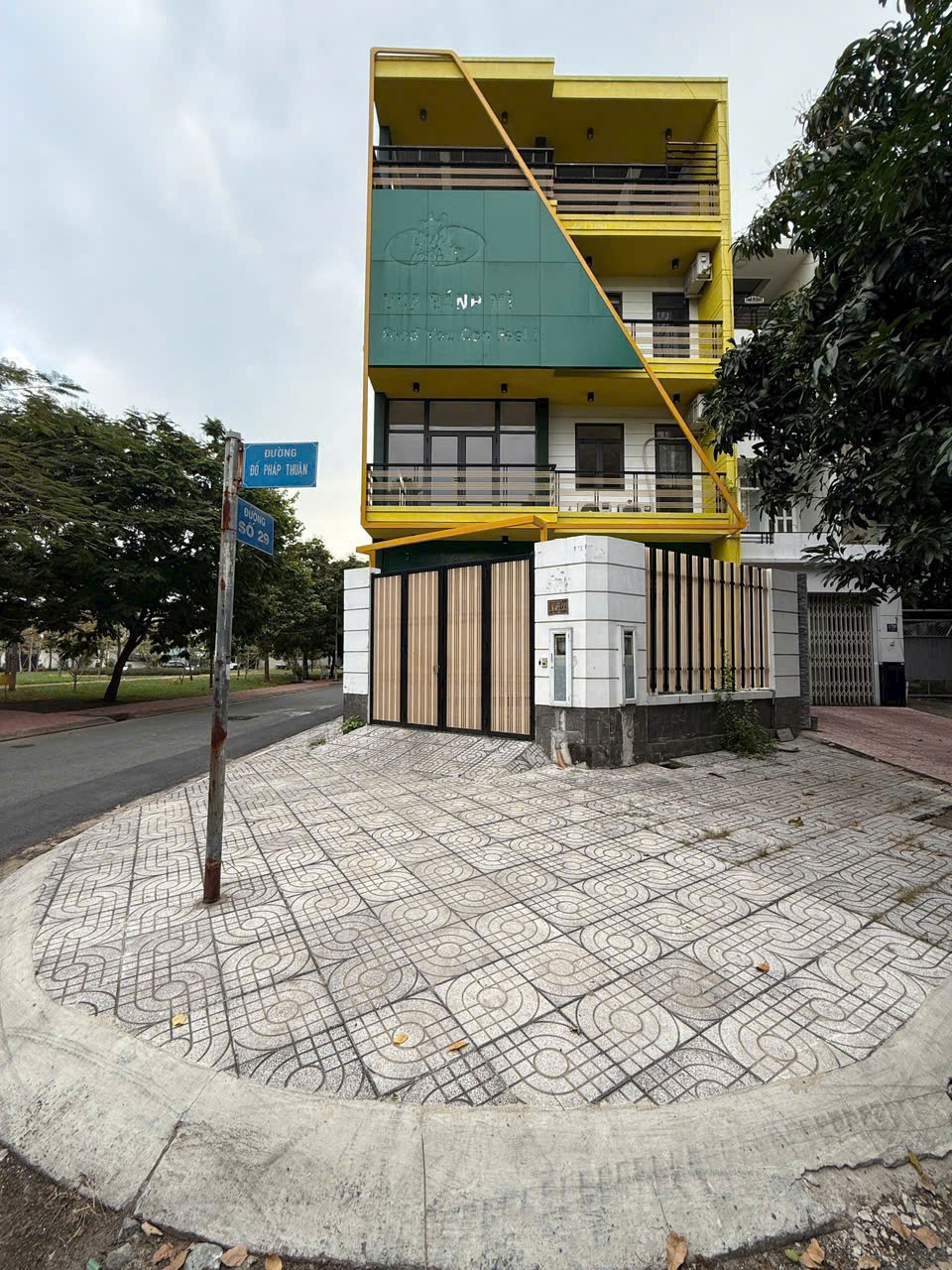 Cho Thuê Nhà Mặt Tiền Đỗ Pháp Thuận, Quận 2