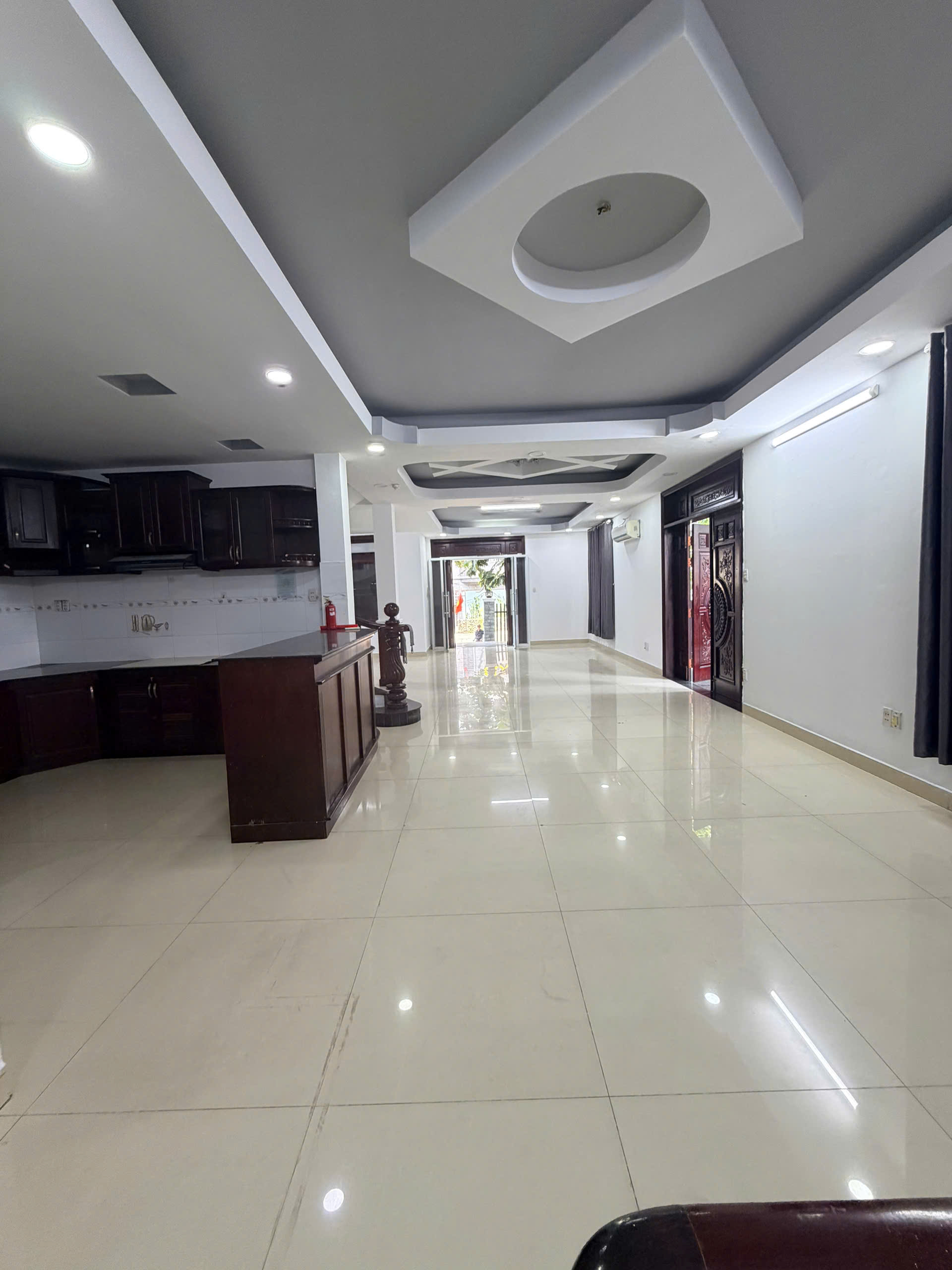 Cho thuê nhà mặt tiền đường 18A P. An Phú Quận 2