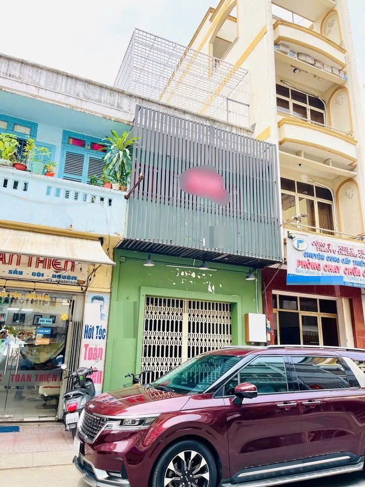 Cho thuê nhà mặt tiền đường Bàn Cờ Quận 3