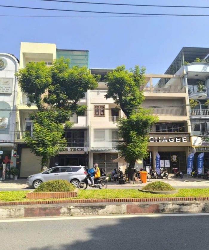 Cho thuê nhà mặt tiền đường Bàu Cát quận Tân Bình