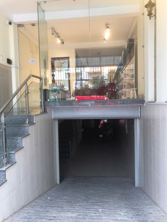 Cho thuê nhà mặt tiền đường Bùi Tá Hán Quận 2