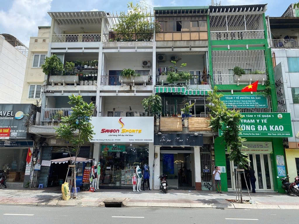 Cho thuê nhà mặt tiền đường Đinh Tiên Hoàng Quận 1