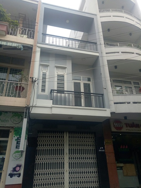 Cho thuê nhà mặt tiền đường Đồng Xoài, quận Tân Bình