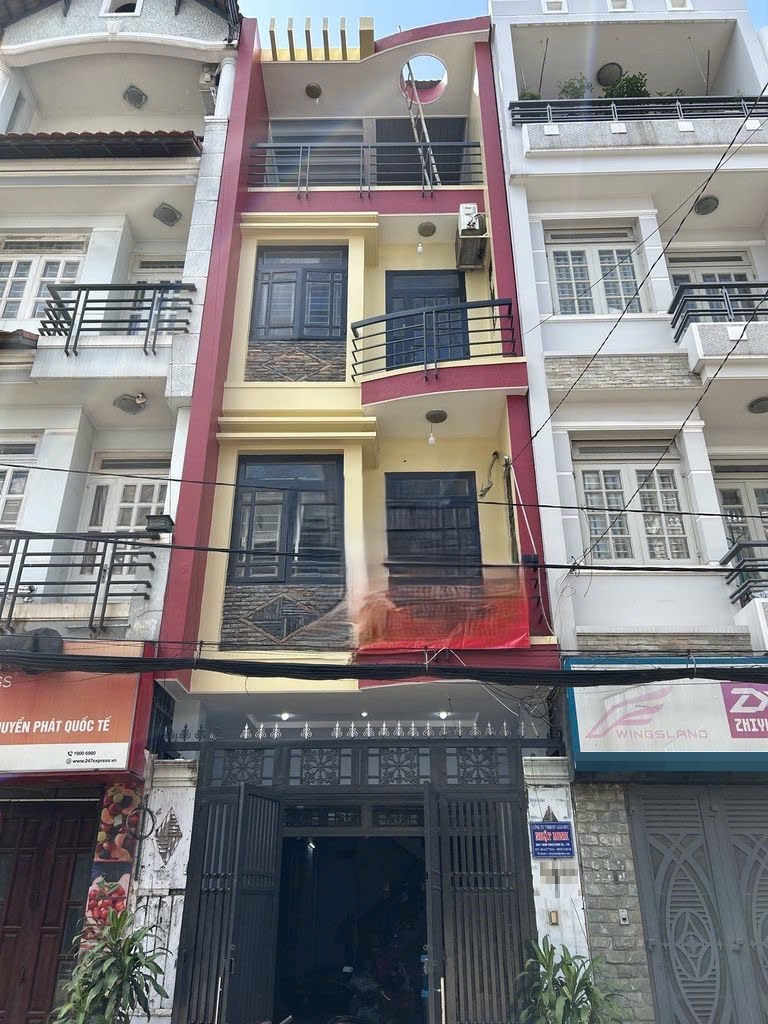 Cho thuê nhà mặt tiền đường Giải Phóng quận Tân Bình