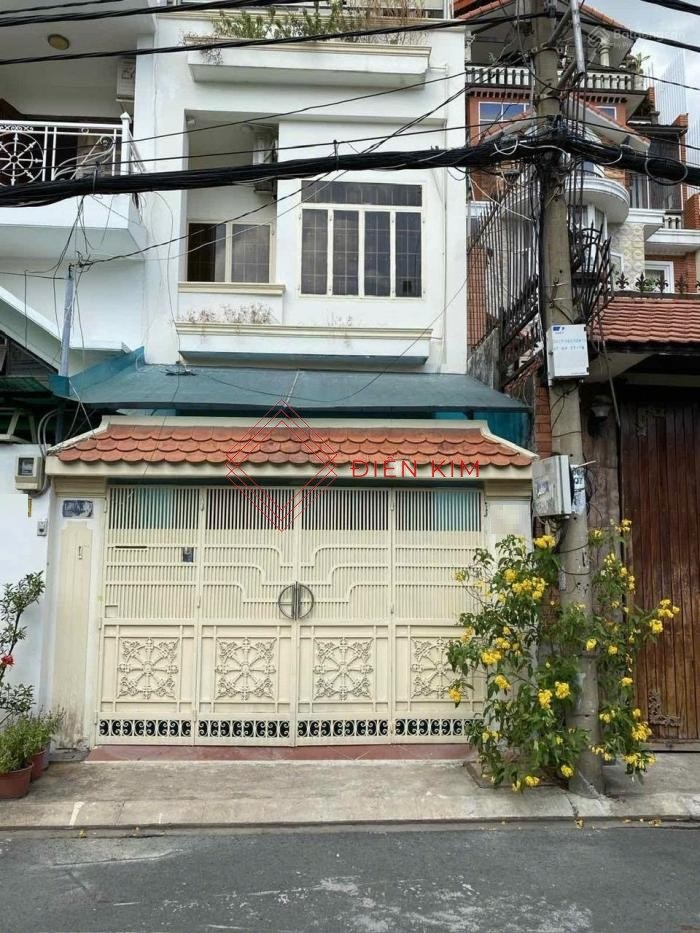 Cho thuê nhà mặt tiền đường Hoàng Kế Viêm quận Tân Bình