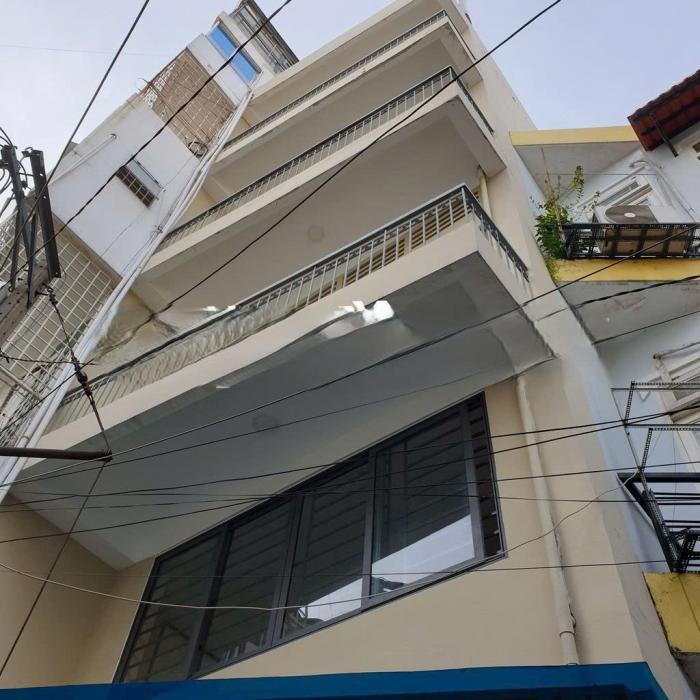 Cho thuê nhà mặt tiền đường Hoàng Văn Thụ quận Tân Bình