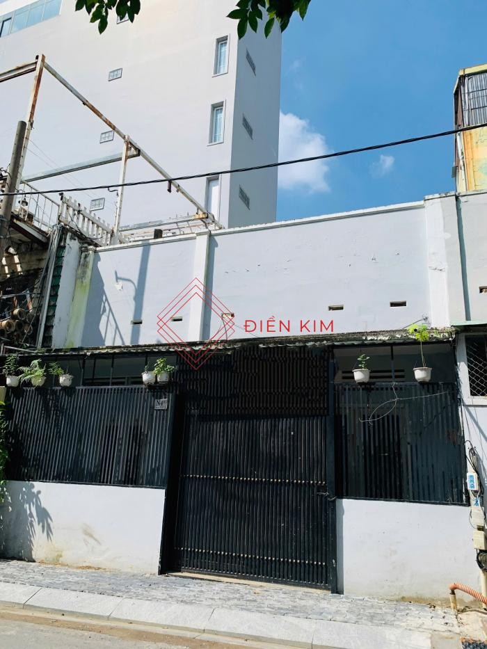 Cho thuê nhà mặt tiền đường Hương Giang Quận 10