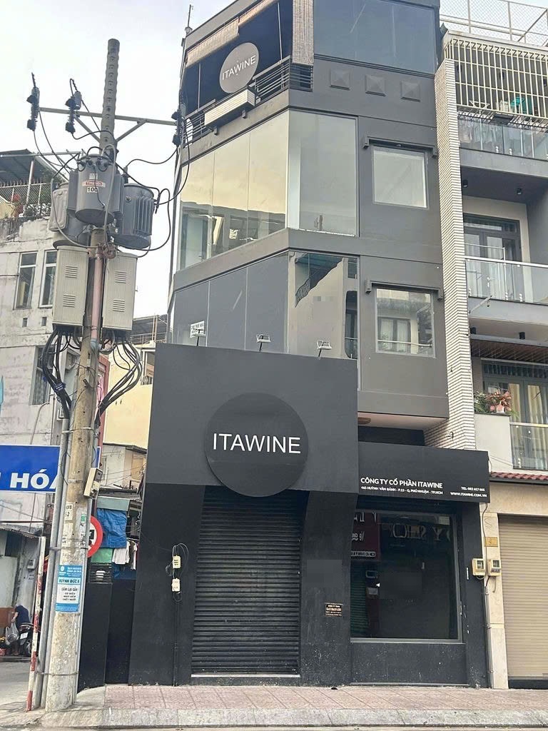 Cho thuê nhà mặt tiền đường Huỳnh Văn Bánh quận Phú Nhuận