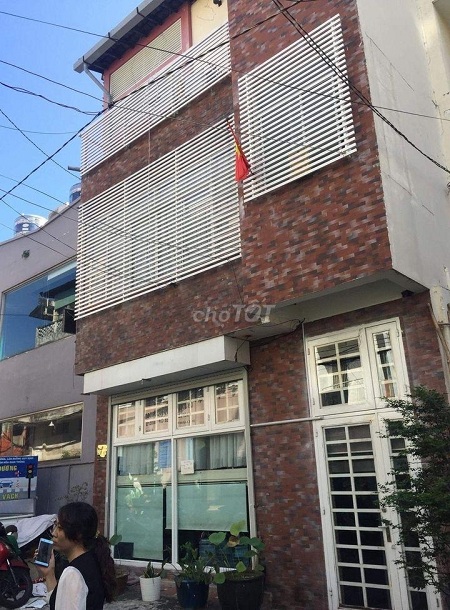 Cho thuê nhà mặt tiền đường Lê Văn Sỹ quận 3