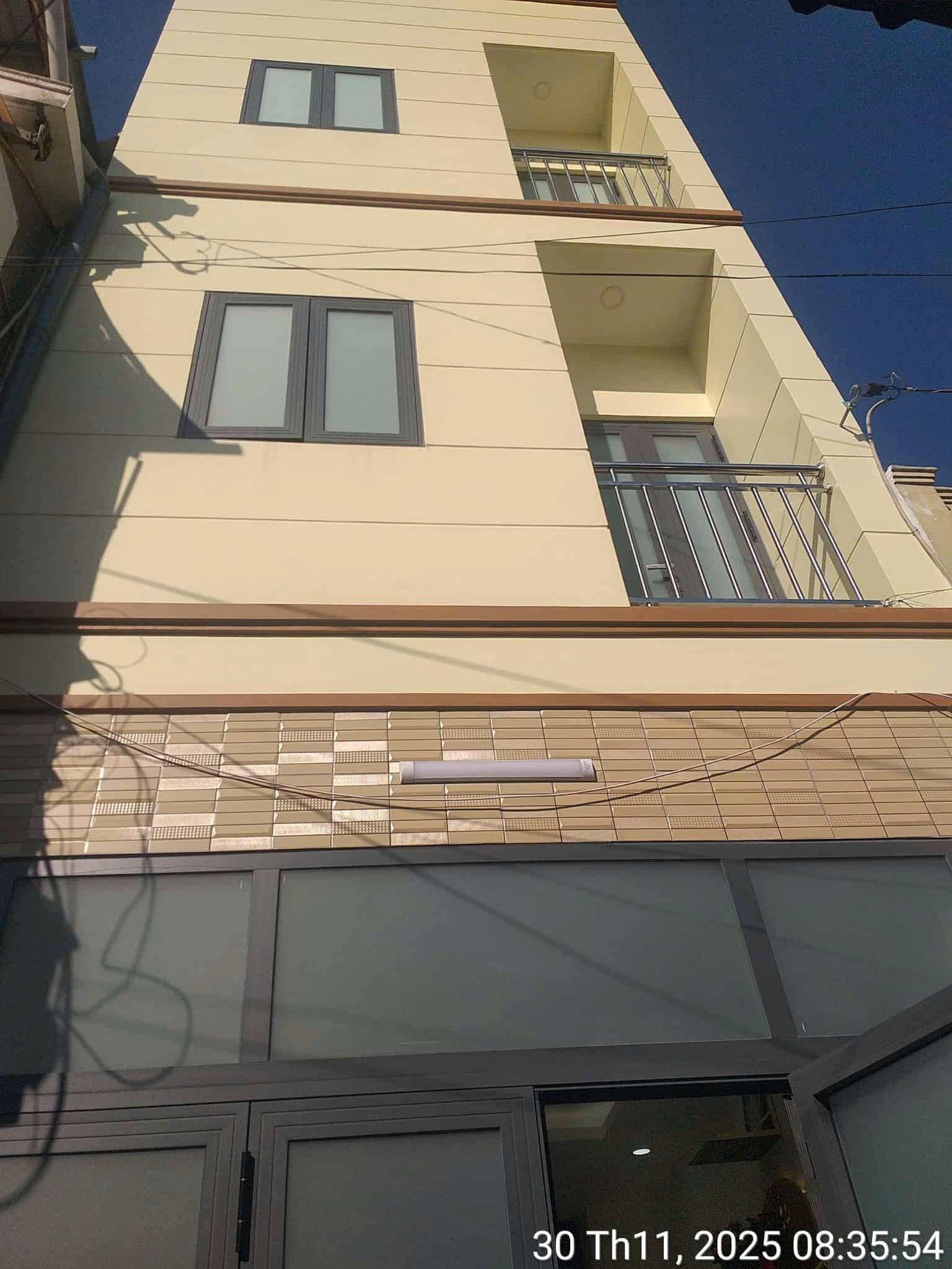 Cho thuê nhà mặt tiền đường Ngô Đức Kế quận Bình Thạnh