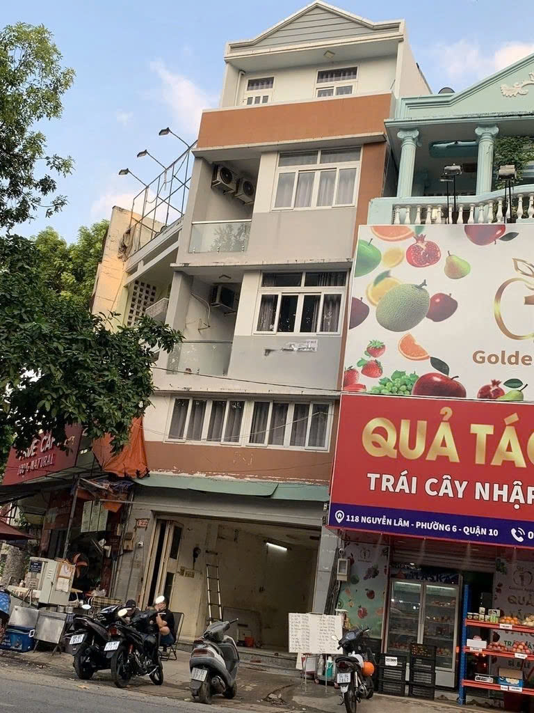 Cho thuê nhà mặt tiền đường Nguyễn Lâm Quận 10