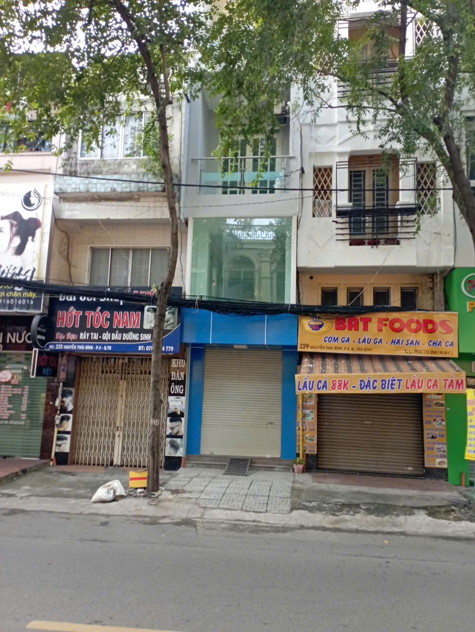 Cho thuê nhà mặt tiền đường Nguyễn Thái Bình quận Tân Bình