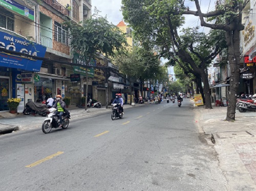 cho thuê nhà mặt tiền đường NGuyễn Thái Bình