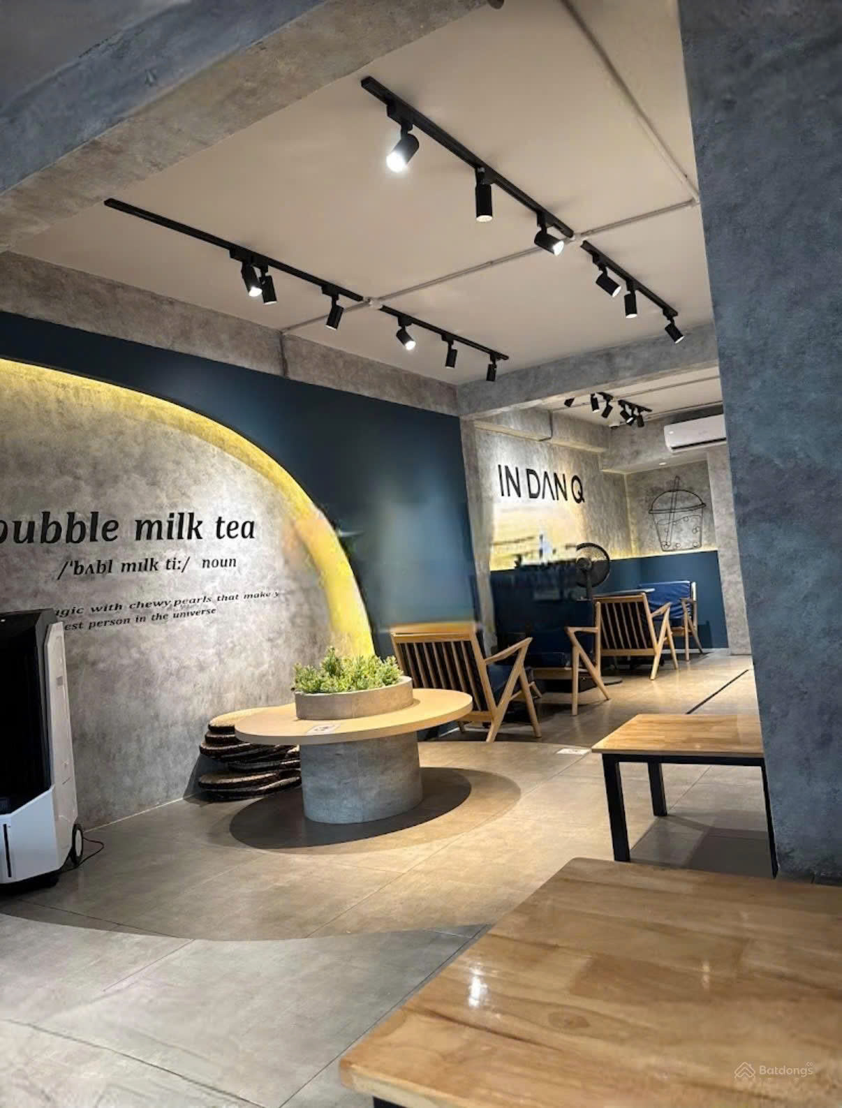 Cho thuê nhà mặt tiền đường Nguyễn Tri Phương Quận 10