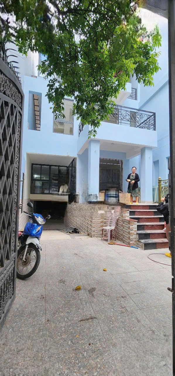 Cho thuê nhà mặt tiền đường Nguyễn Trọng Lội quận Tân Bình