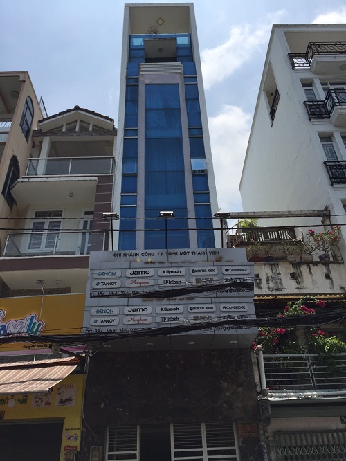 Cho thuê nhà mặt tiền đường Nhật Tảo phường 6 quận 10