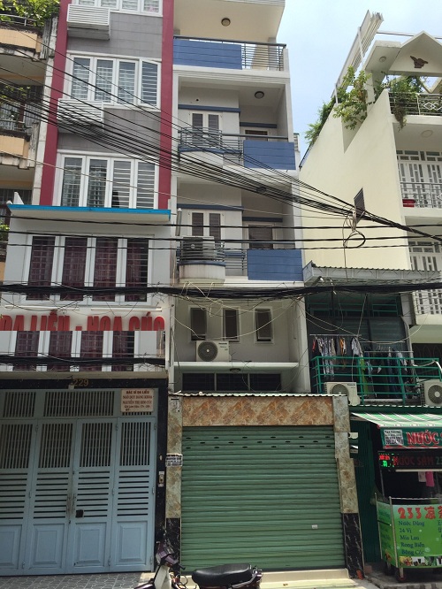 Cho thuê nhà mặt tiền đường Nhật Tảo phường 8 quận 10