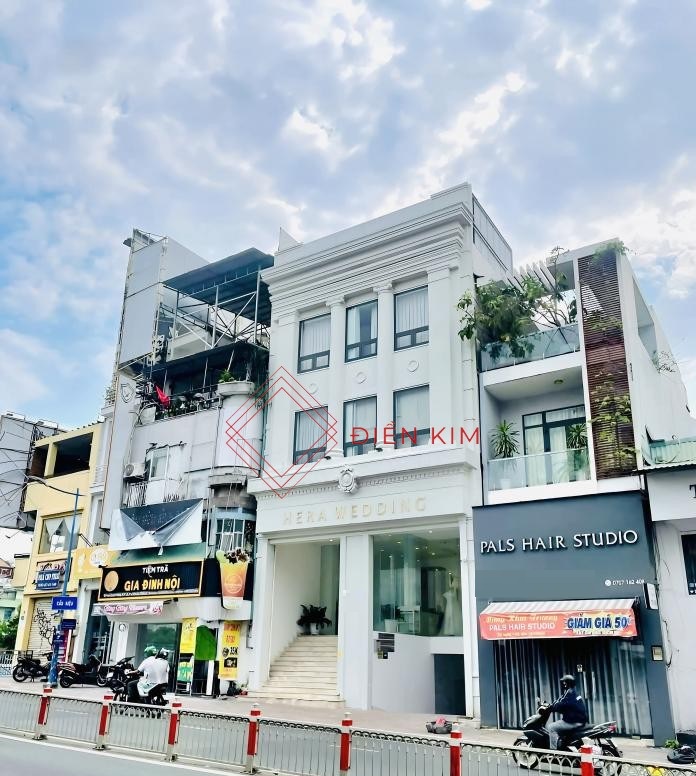 Cho thuê nhà mặt tiền đường Phan Đình Phùng