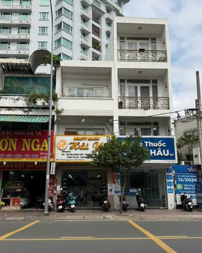 Cho thuê nhà mặt tiền đường Phổ Quang quận Phú Nhuận