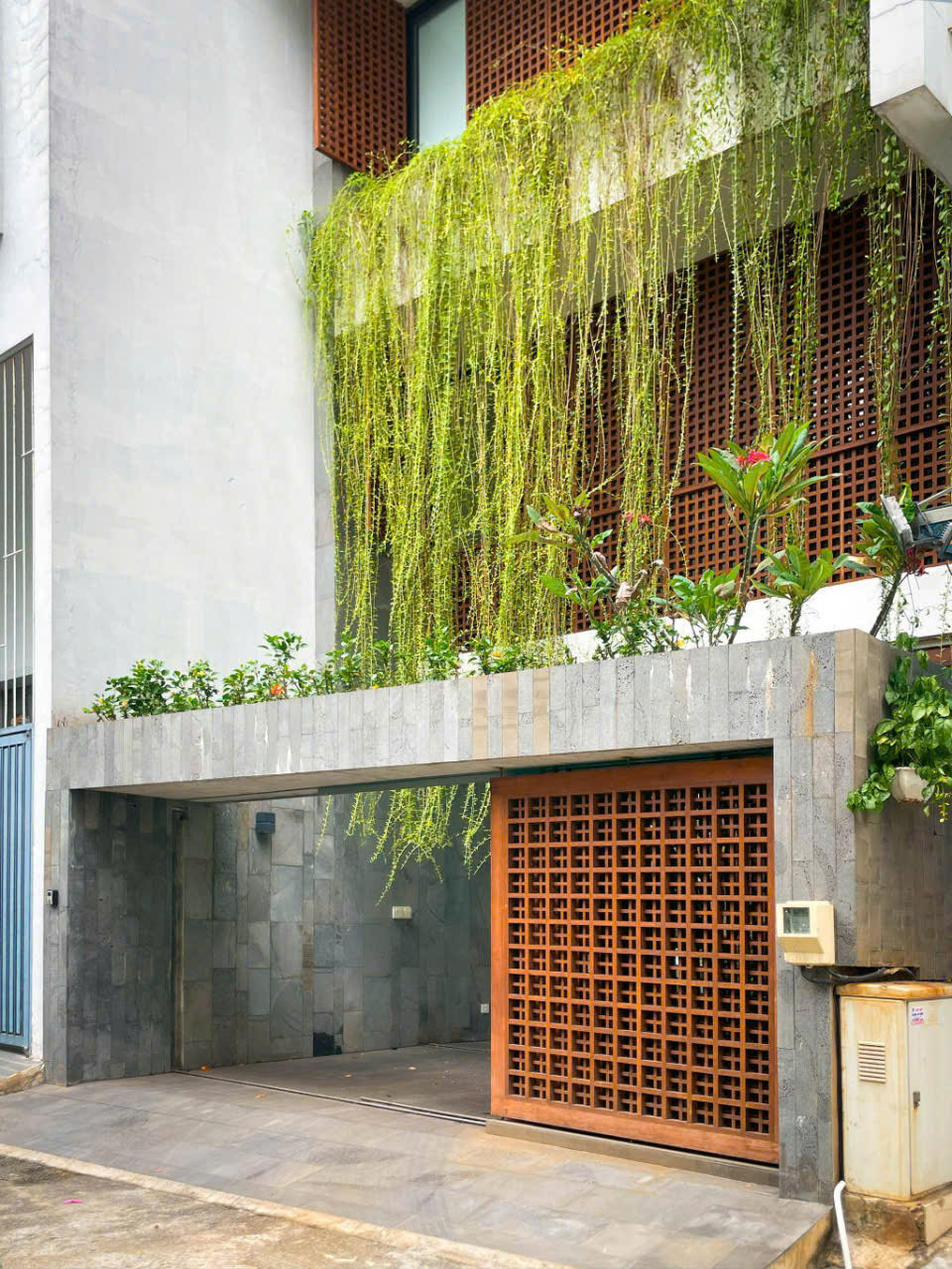 Cho thuê nhà mặt tiền đường số 3 An Khánh Quận 2