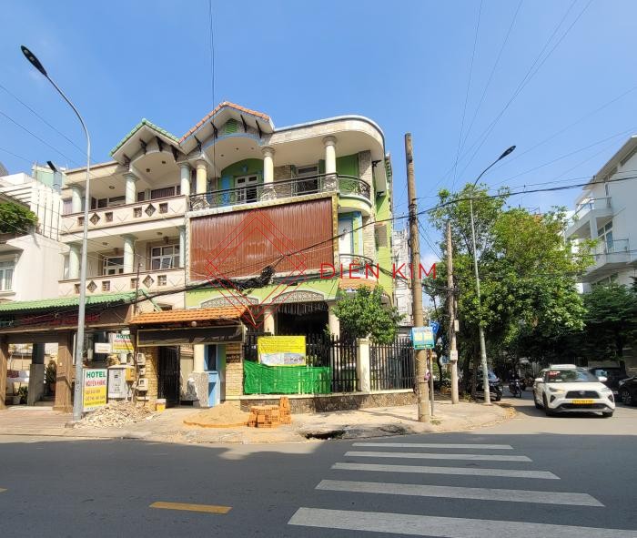 Cho thuê nhà mặt tiền đường số 5 P. An Phú Quận 2