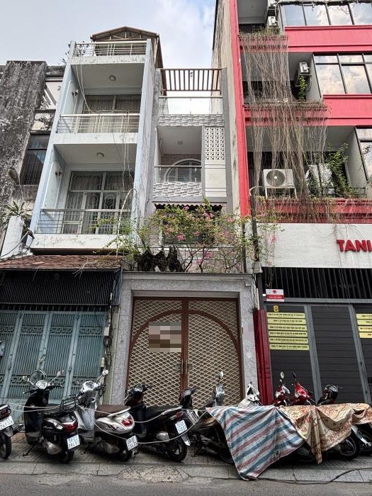 Cho thuê nhà mặt tiền đường Thạch Thị Thanh Quận 10