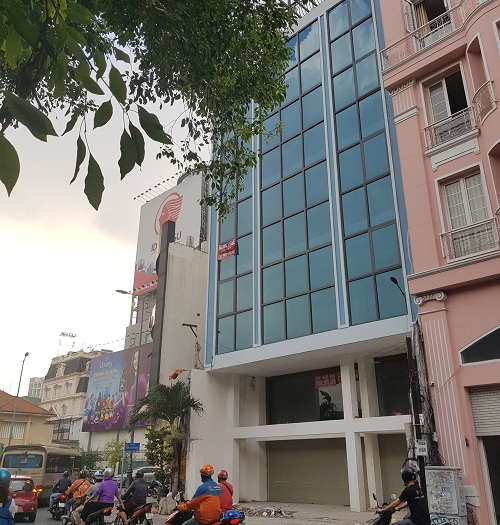 Cho thuê nhà mặt tiền đường Trần Quốc Toản quận 3