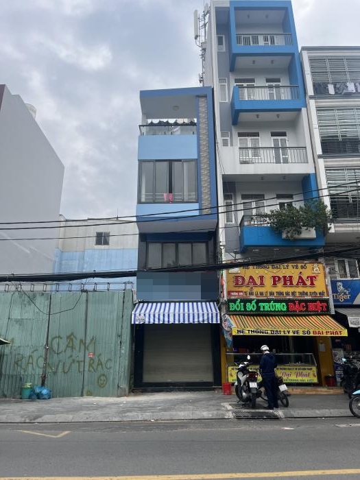 Cho thuê nhà mặt tiền đường Trường Sơn Quận 10