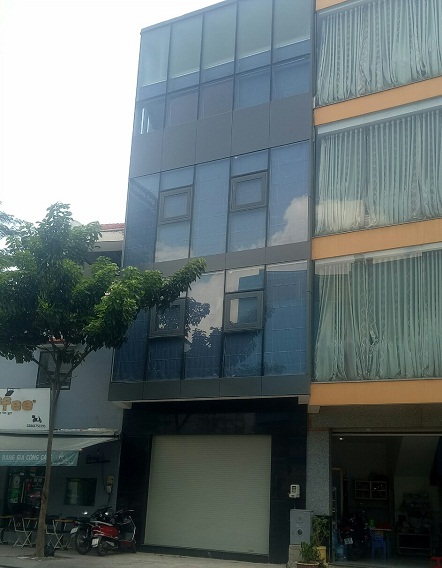 Cho thuê nhà mặt tiền nguyên căn đường Hồng Hà quận Tân Bình