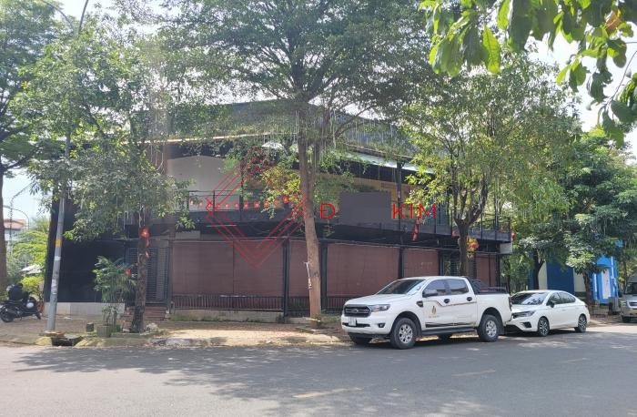 Cho thuê nhà mặt tiền Quận 2 đường Cao Đức lân