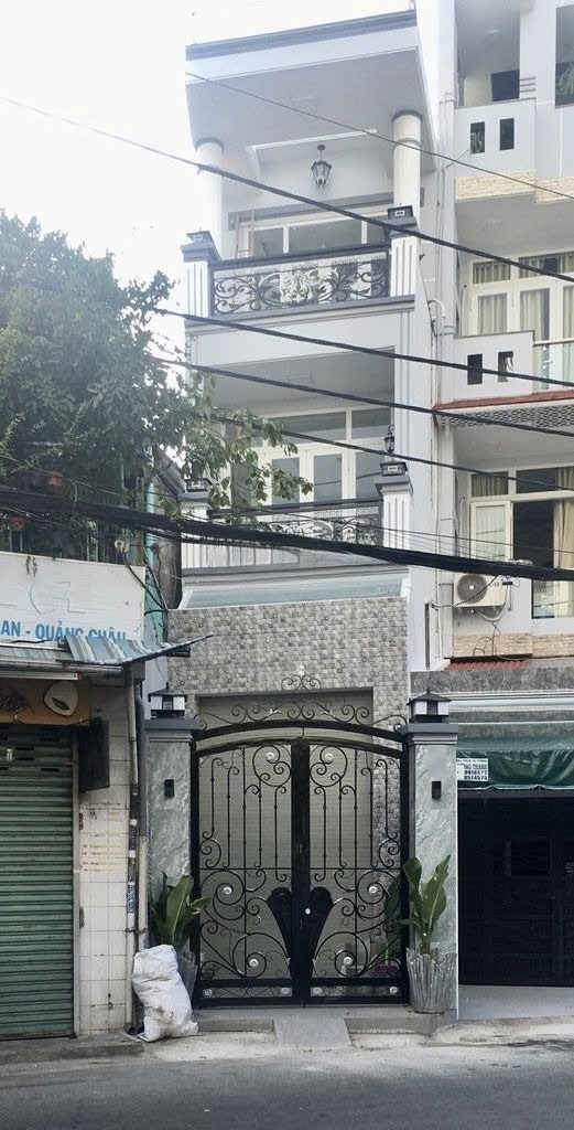 Cho thuê nhà mặt tiền quận Phú Nhuận đường Đỗ Tấn Phong