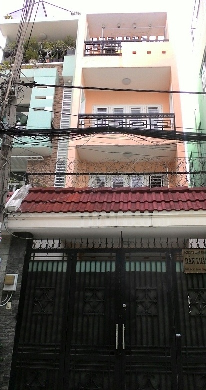 Cho thuê nhà nguyên căn đường Thích Quảng Đức quận Phú Nhuận