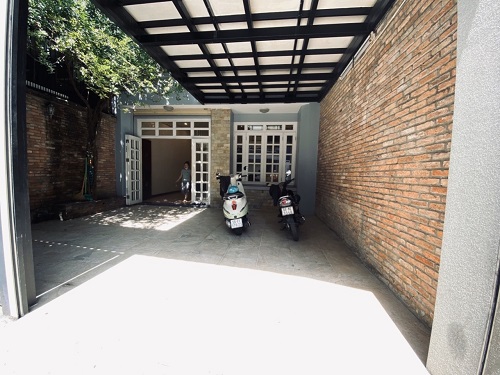Cho thuê nhà nguyên căn mặt tiền đường Nguyễn Văn Mại quận Tân Bình