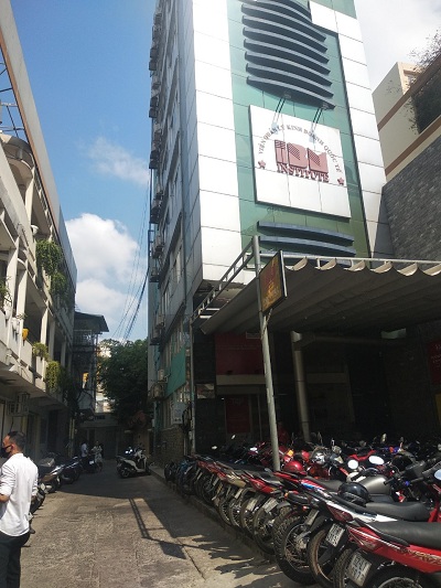 Cho thuê toà nhà 2 mặt tiền đường Hoàng Văn Thụ Quận Tân Bình