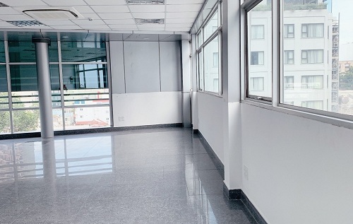 Cho thuê toà nhà đường Huỳnh Thúc Kháng Quận 1