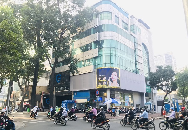 Cho thuê tòa nhà góc 2 mặt tiền đường Nguyễn Đình Chiểu quận 1