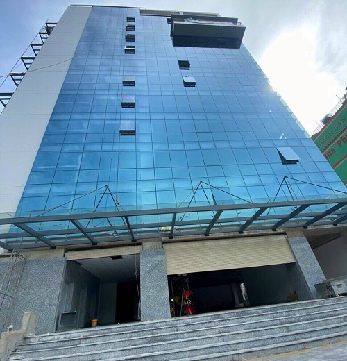 Cho thuê tòa nhà văn phòng mặt tiền đường Nguyễn Oanh
